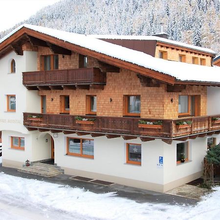 Haus Moostal Hotel Sankt Anton am Arlberg Exterior photo